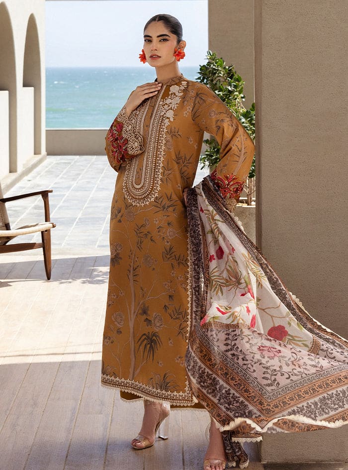 Zainab Chottani